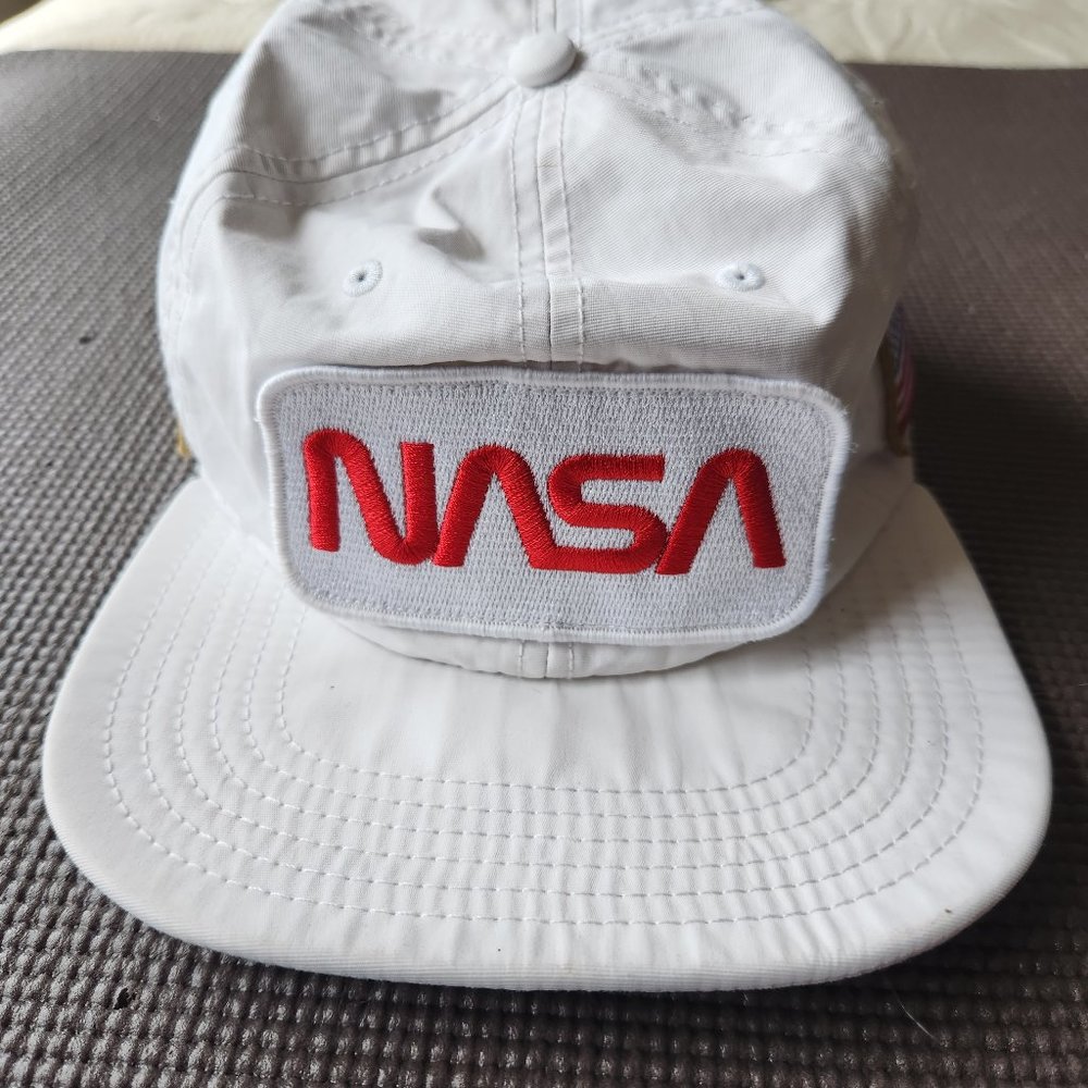 Vintage Style NASA Patch Buzz Aldrin Trucker Baseball Hat Cap Burnt WhiteSpace
